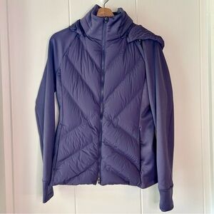 Athleta Women's Purple Inlet Puffer Jacket NWOT size medium
